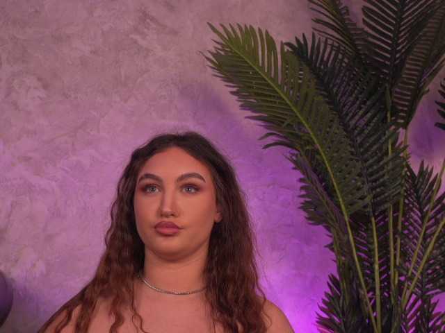 ValentinaMonroe live cam on BongaCams