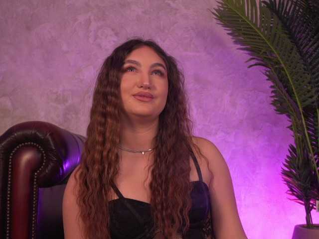 ValentinaMonroe live cam on BongaCams