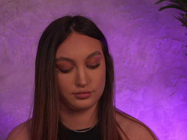 ValentinaMonroe live cam on BongaCams