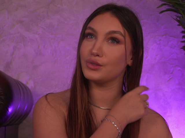 ValentinaMonroe