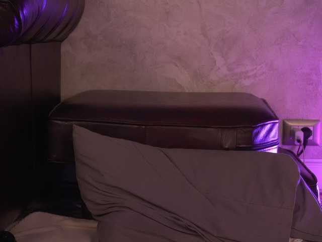 ValentinaMonroe live cam on BongaCams