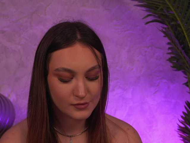 ValentinaMonroe live cam on BongaCams