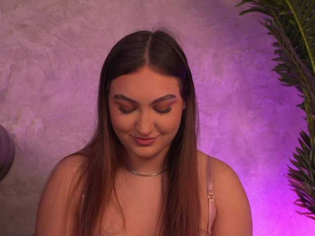ValentinaMonroe live cam on BongaCams
