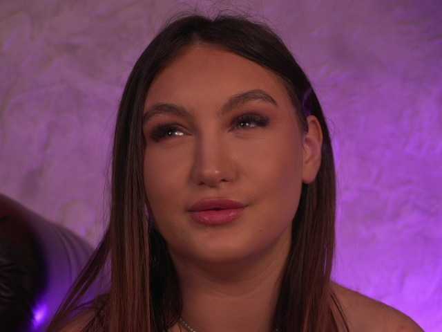 ValentinaMonroe live cam on BongaCams