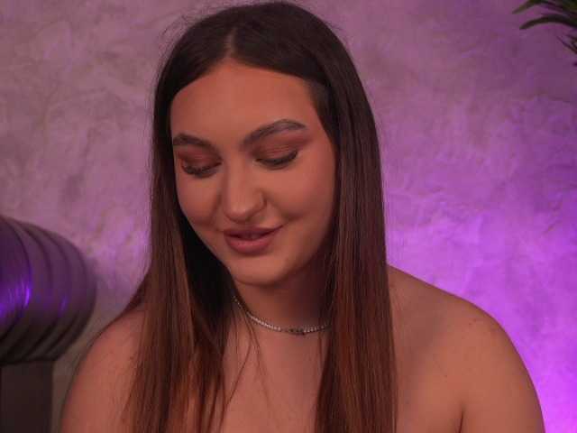 ValentinaMonroe live cam on BongaCams
