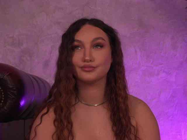 ValentinaMonroe webcam