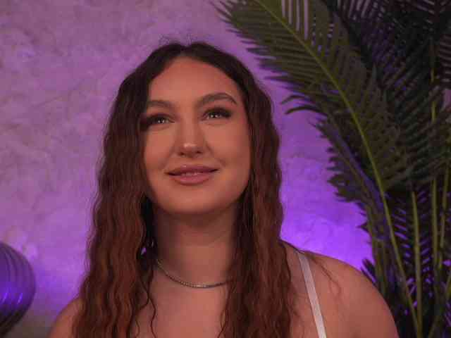 ValentinaMonroe webcam
