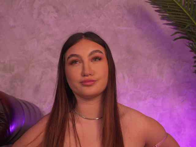 ValentinaMonroe webcam