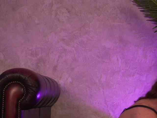 ValentinaMonroe webcam