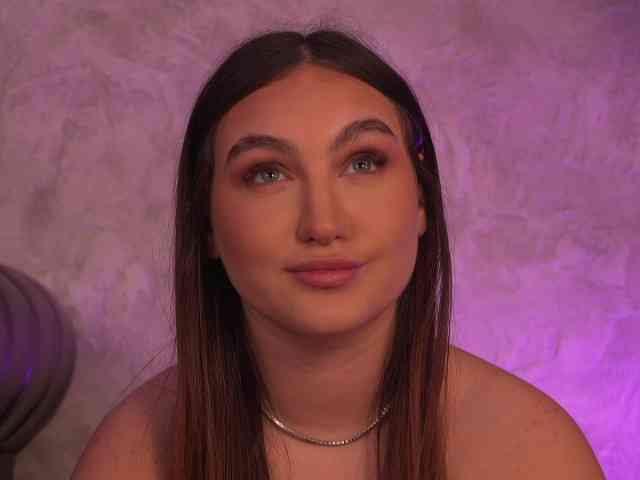 ValentinaMonroe webcam
