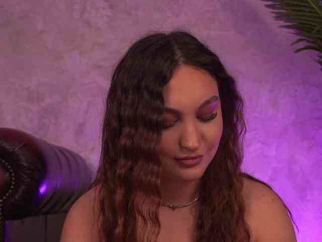 ValentinaMonroe webcam