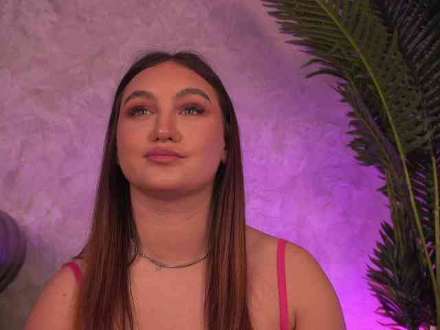 ValentinaMonroe webcam