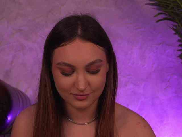 ValentinaMonroe webcam