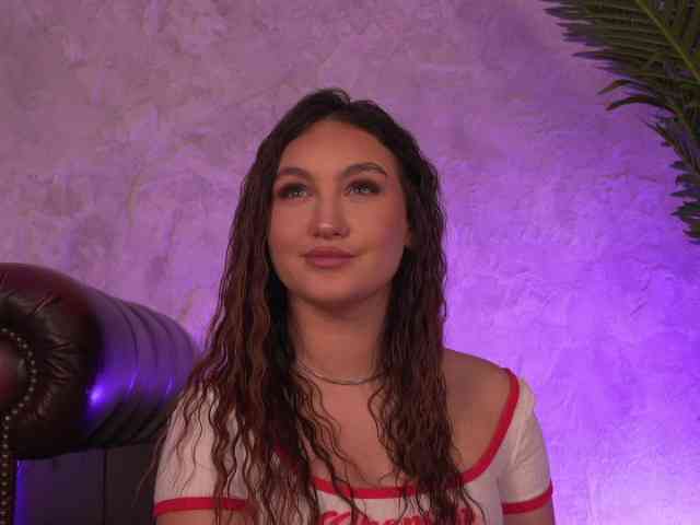 ValentinaMonroe webcam