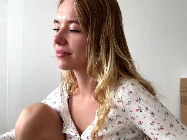anjasalvant cam belle
