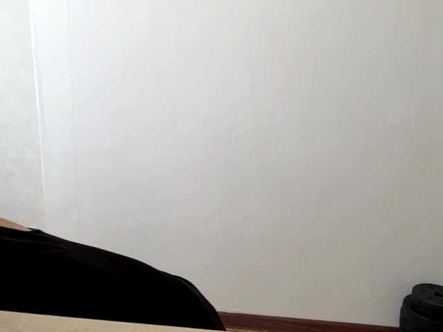 AnjaSalvant live cam on BongaCams