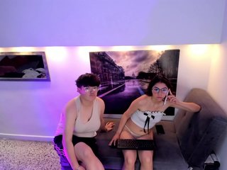 NickAndMia