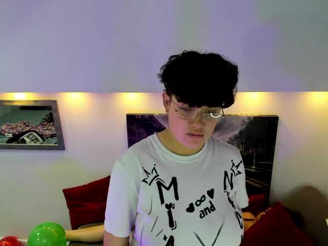 nickandmia live show