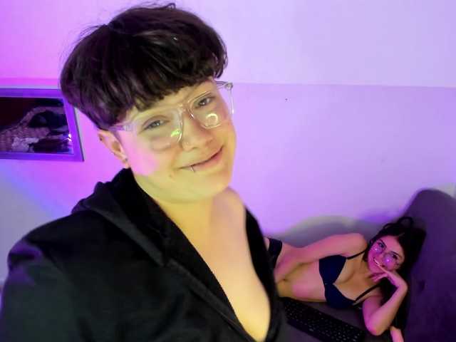 nickandmia cam belle