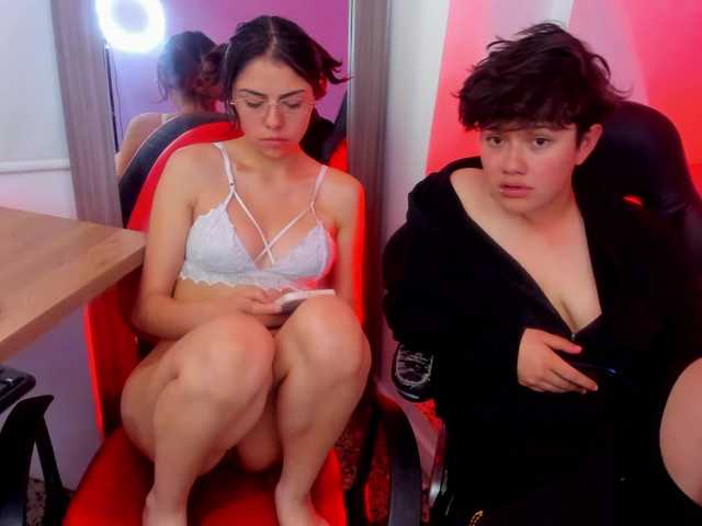 Live трансляция NickAndMia - Runet.cam