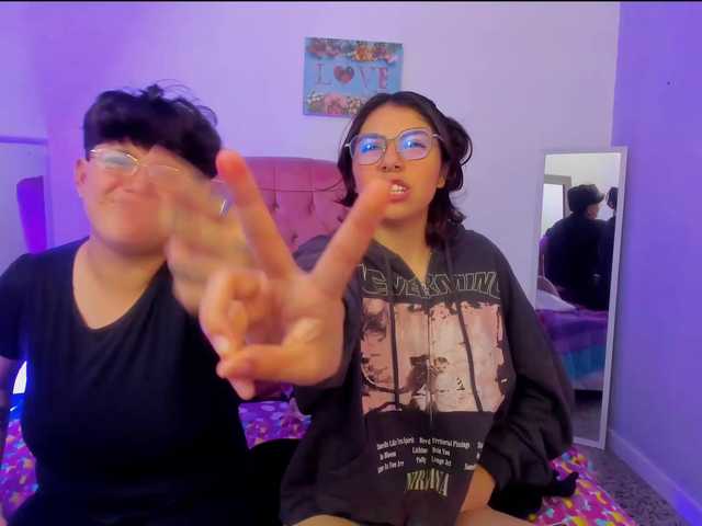NickAndMia live cam on BongaCams