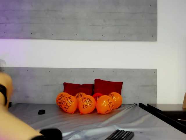 NickAndMia live cam on BongaCams