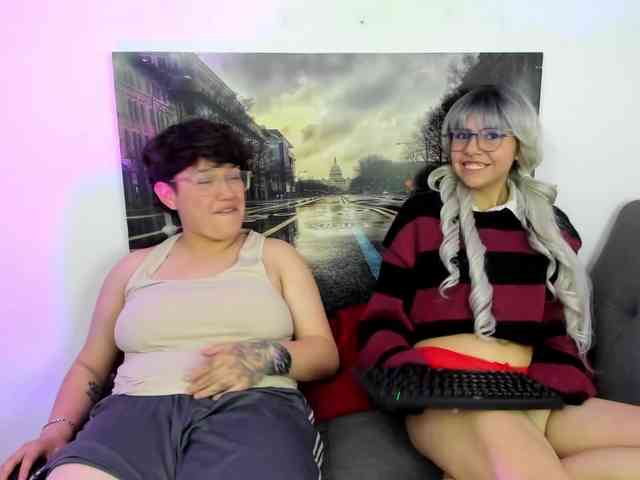 NickAndMia webcam