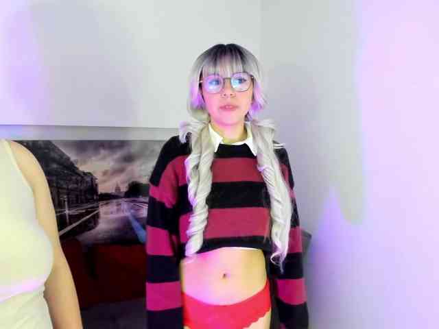NickAndMia webcam