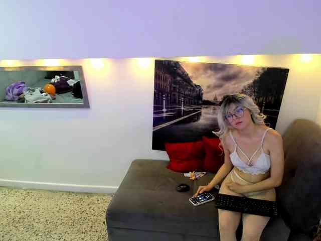 NickAndMia webcam