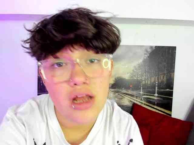 NickAndMia webcam