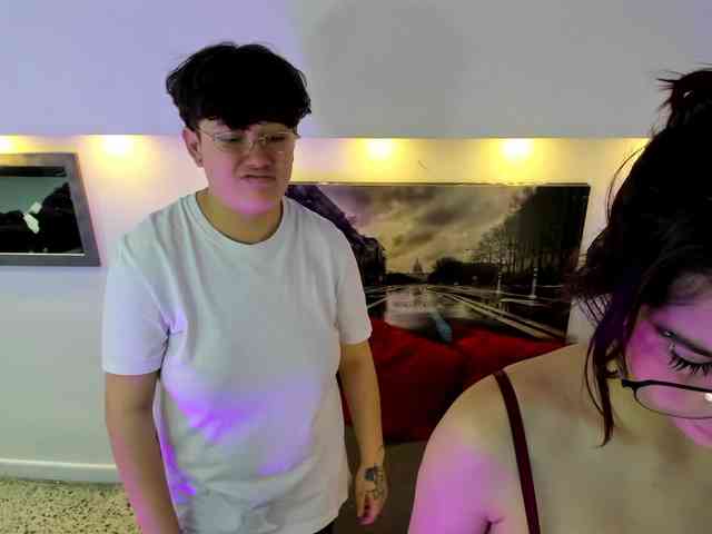 NickAndMia webcam