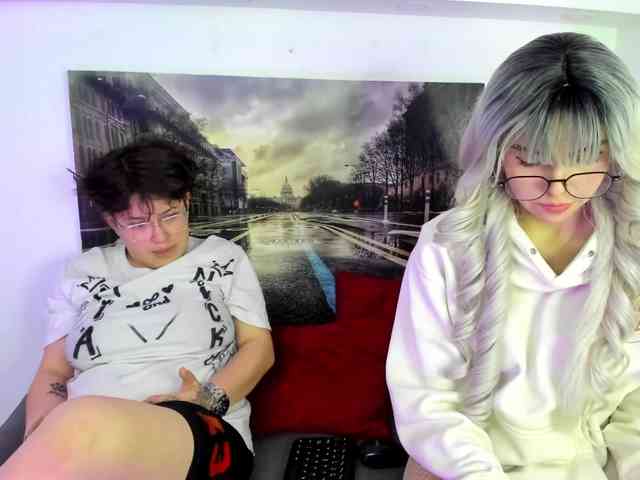 NickAndMia webcam