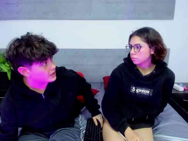 NickAndMia Sex Cam Show