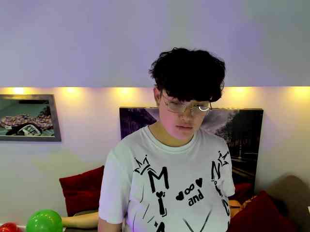 NickAndMia Sex Cam Show