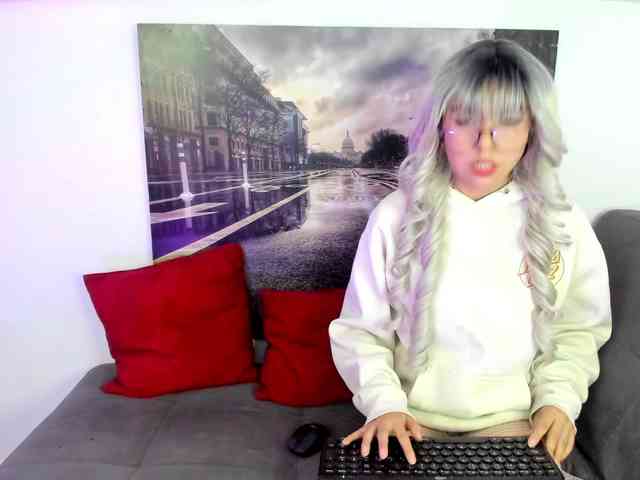 NickAndMia webcam