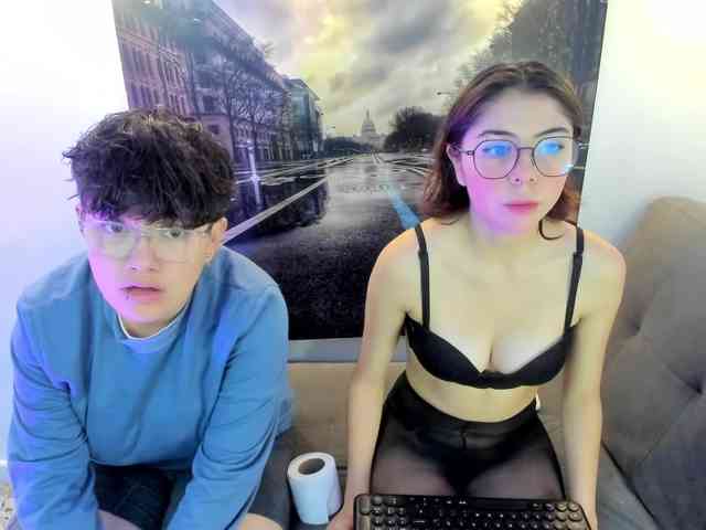 NickAndMia webcam
