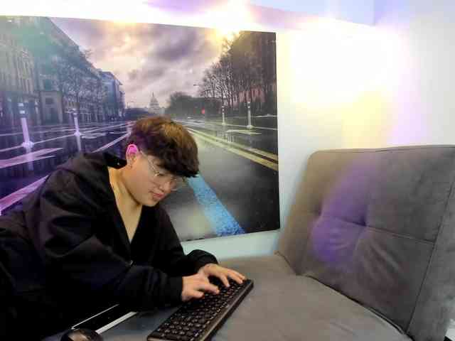 NickAndMia webcam