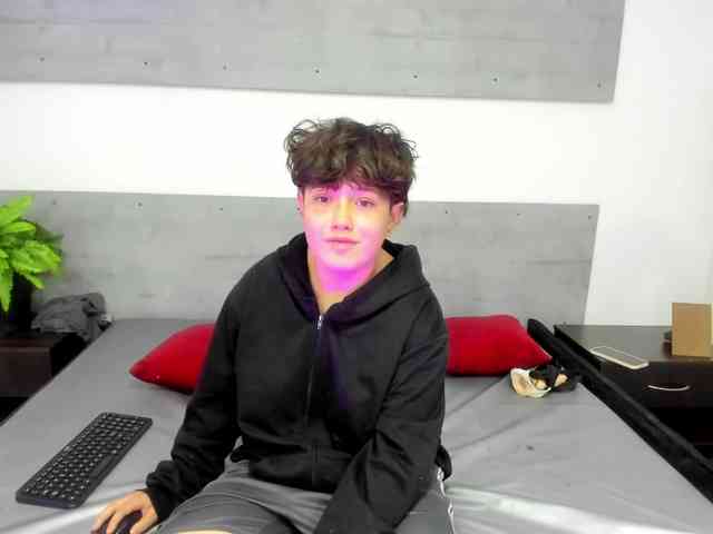 NickAndMia Sex Cam Show