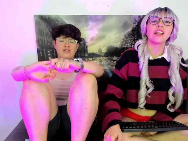 NickAndMia webcam