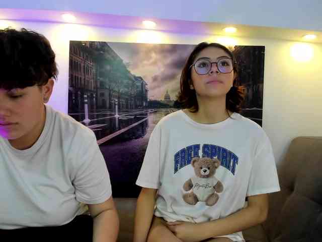 NickAndMia webcam