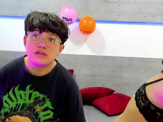 NickAndMia Sex Cam Show