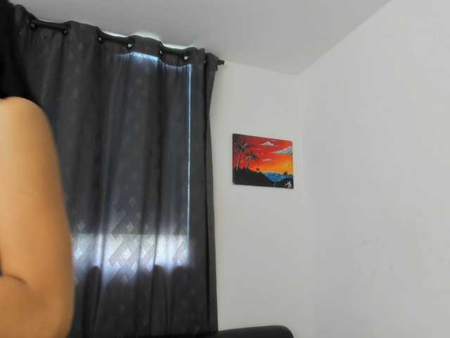 ViolettCole live cam on BongaCams