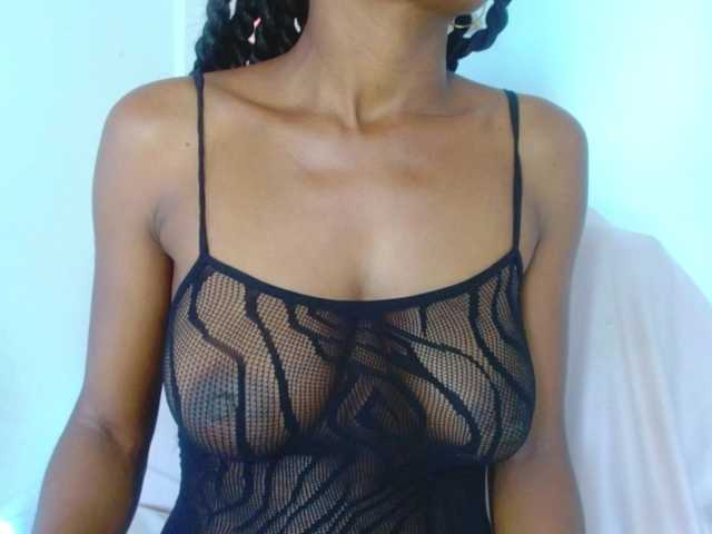 MariamLafer live cam on BongaCams