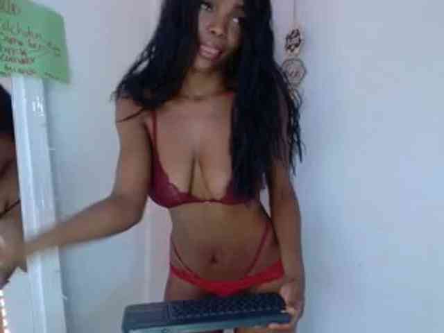 MariamLafer webcam
