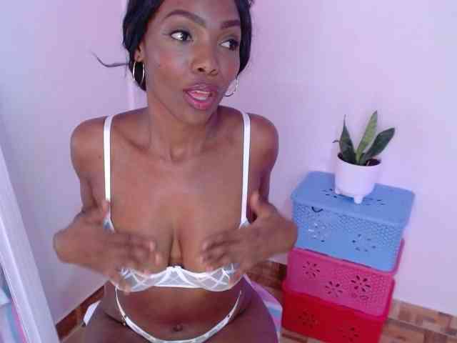 MariamLafer webcam