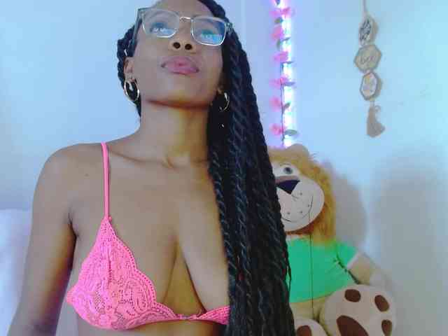 MariamLafer webcam