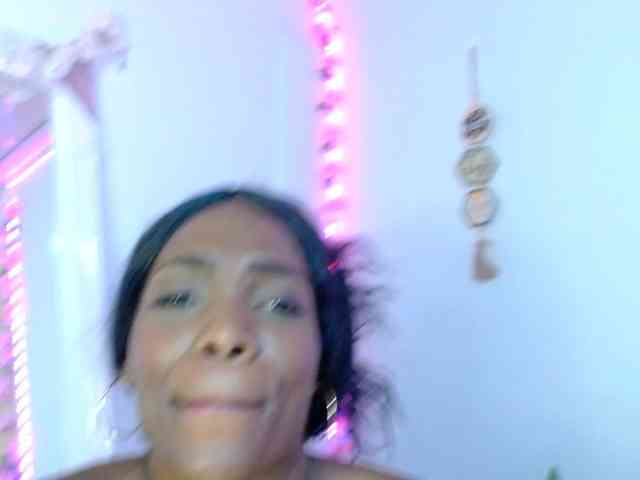 MariamLafer webcam