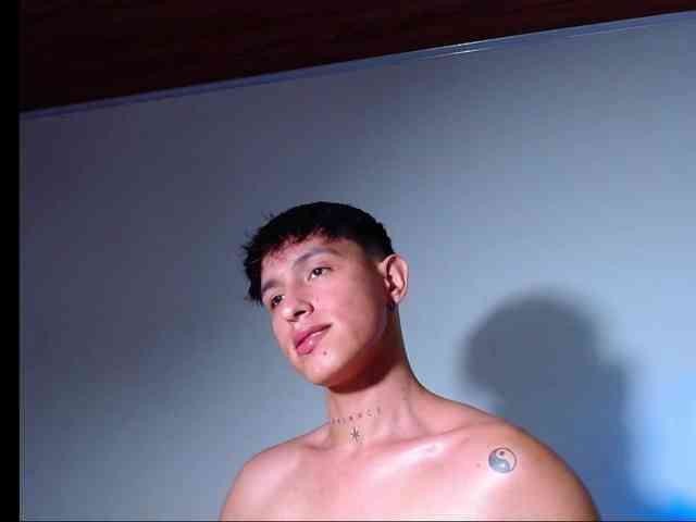 Rowanboy23