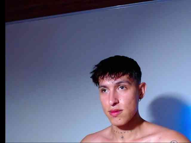 Rowanboy23 Rowanboy23