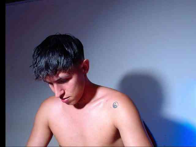 Rowanboy23